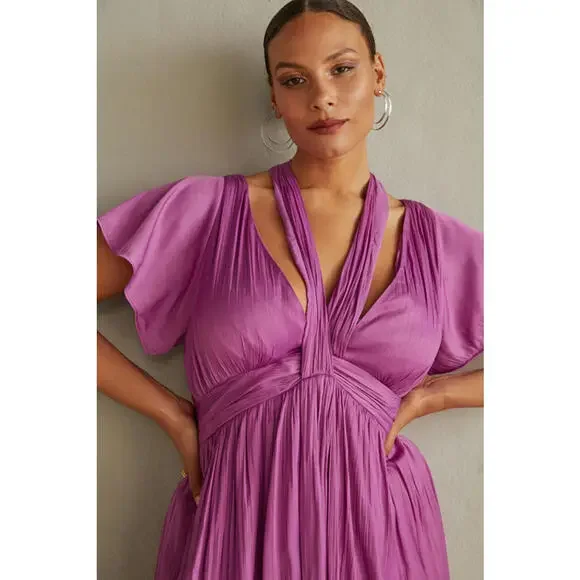 Anthropologie - Chic V-neck Short Purple Mini Dress with Flowy Sleeve, size 10 - Picture 2 of 12